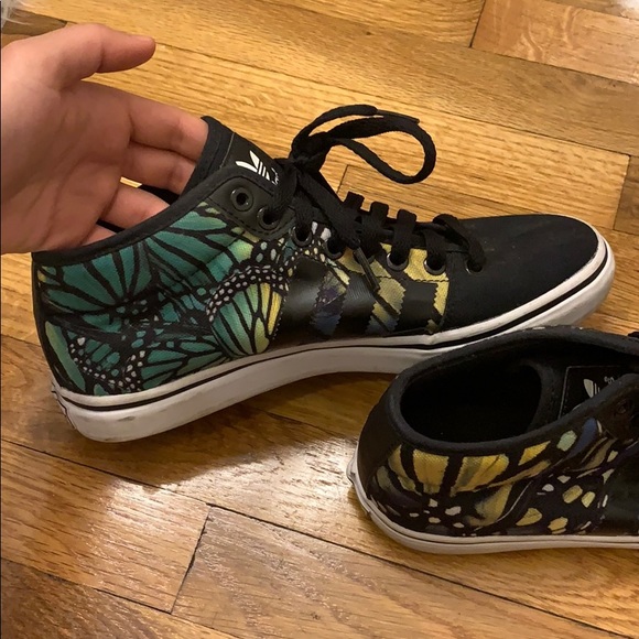 adidas butterfly trainers